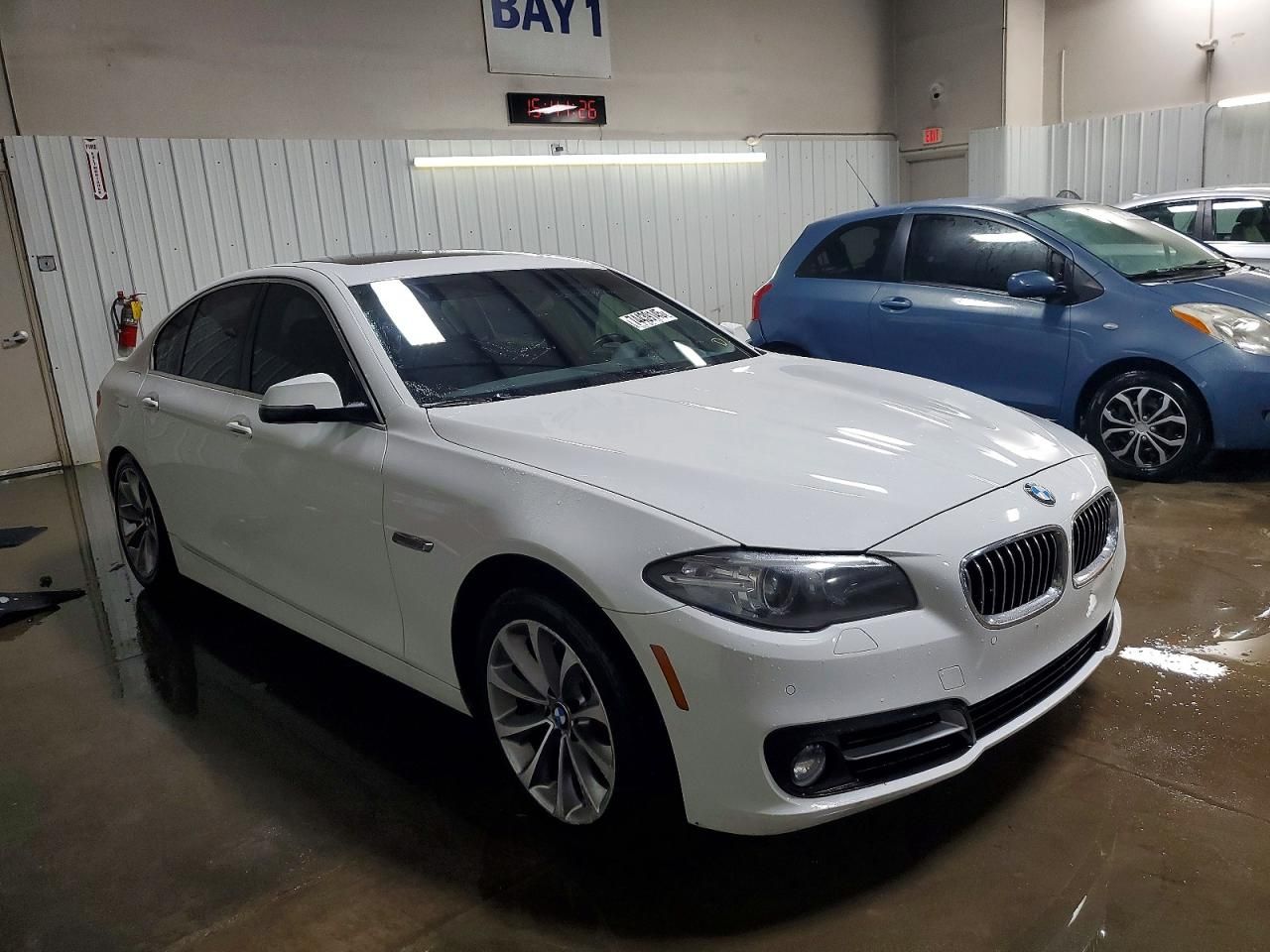 2016 BMW 528 xi