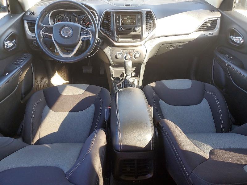 2015 Jeep Cherokee Sport