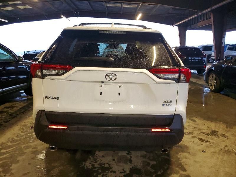 2025 Toyota Rav4 xle