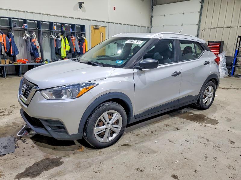 2019 Nissan Kicks s