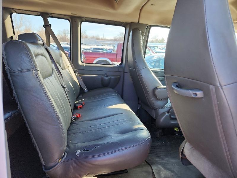 2016 Chevrolet Express G3500 LS