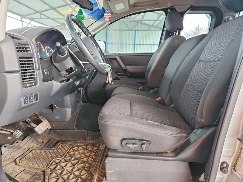 2009 Nissan Titan xe