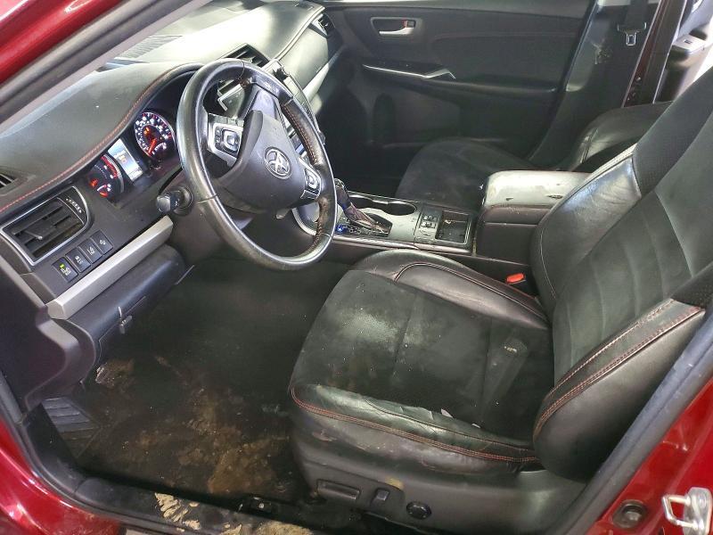 2016 Toyota Camry le