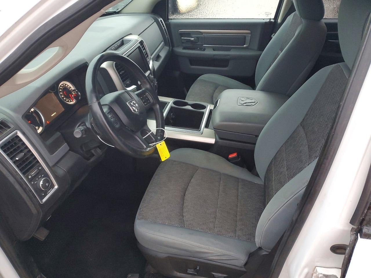 2014 Dodge Ram 1500 slt