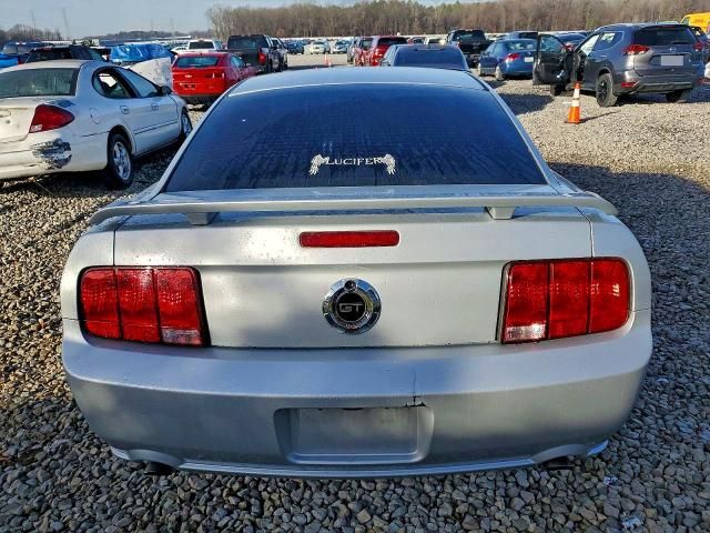 2005 Ford Mustang gt