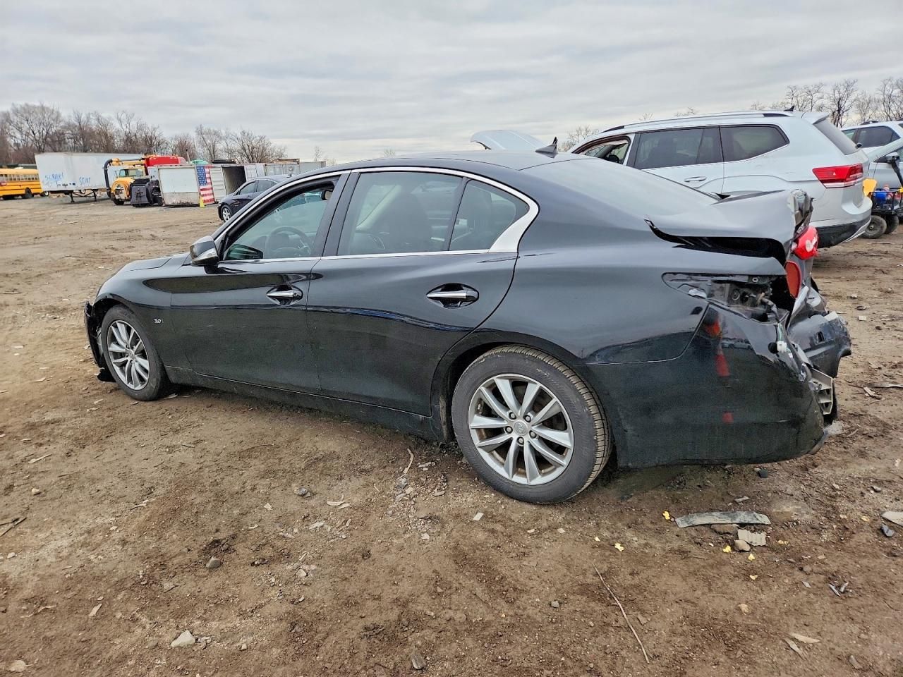 2017 Infiniti Q50 Premium