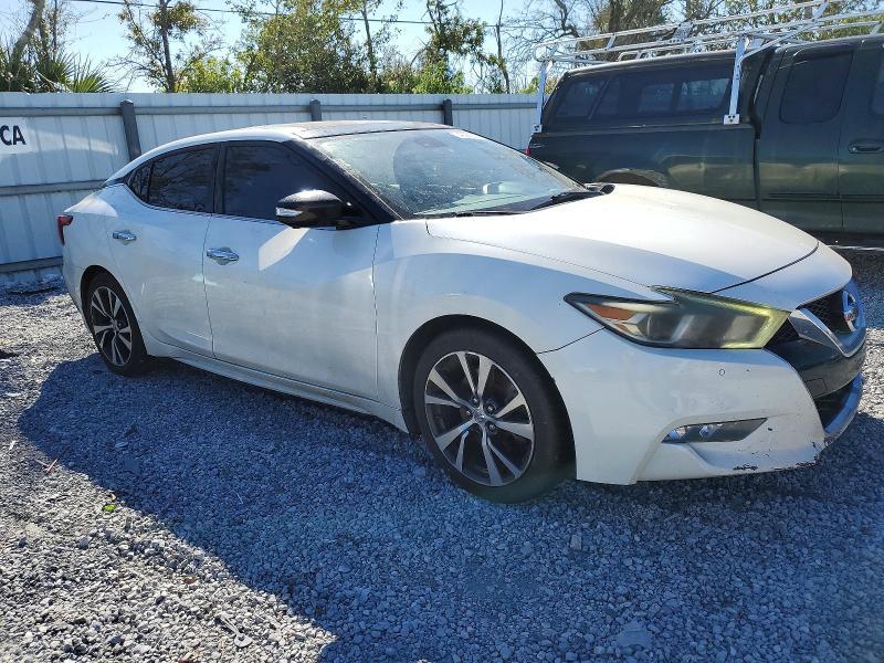 2016 Nissan Maxima