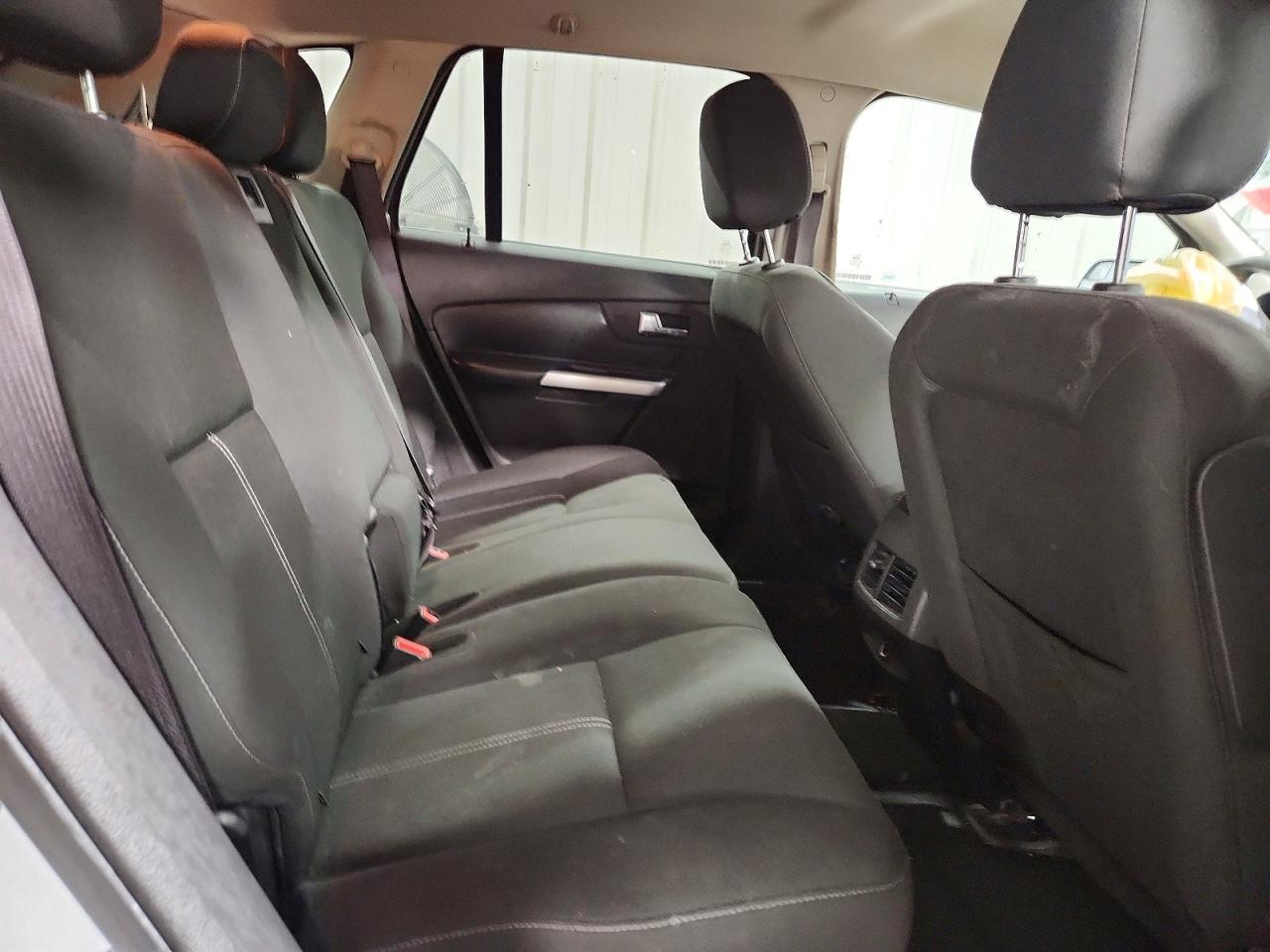 2013 Ford Edge se