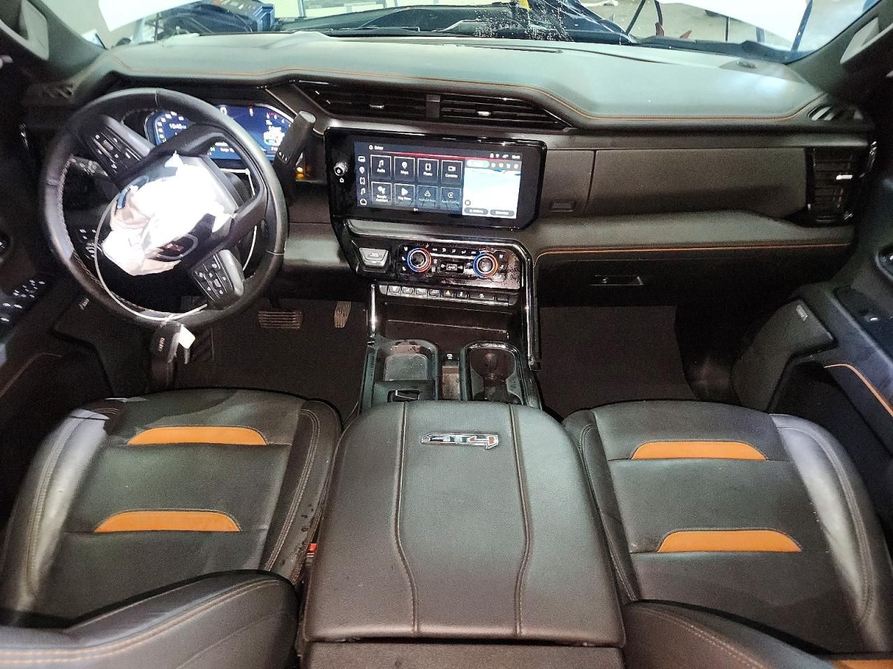 2024 GMC Sierra K2500 AT4