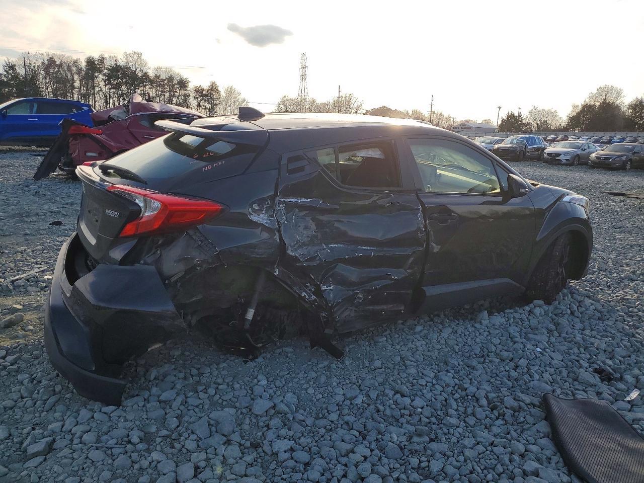 2019 Toyota C-hr xle