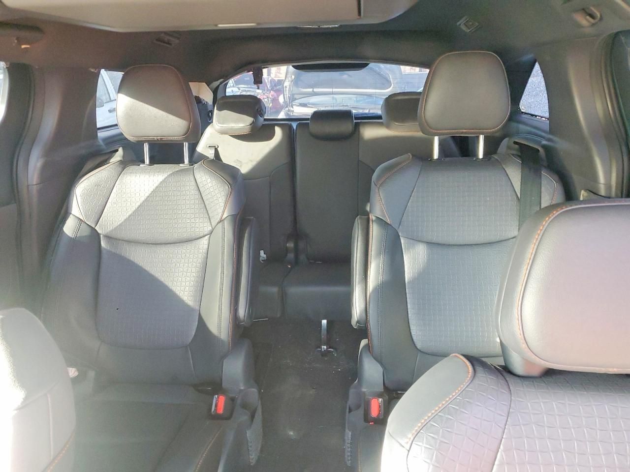 2021 Toyota Sienna xse