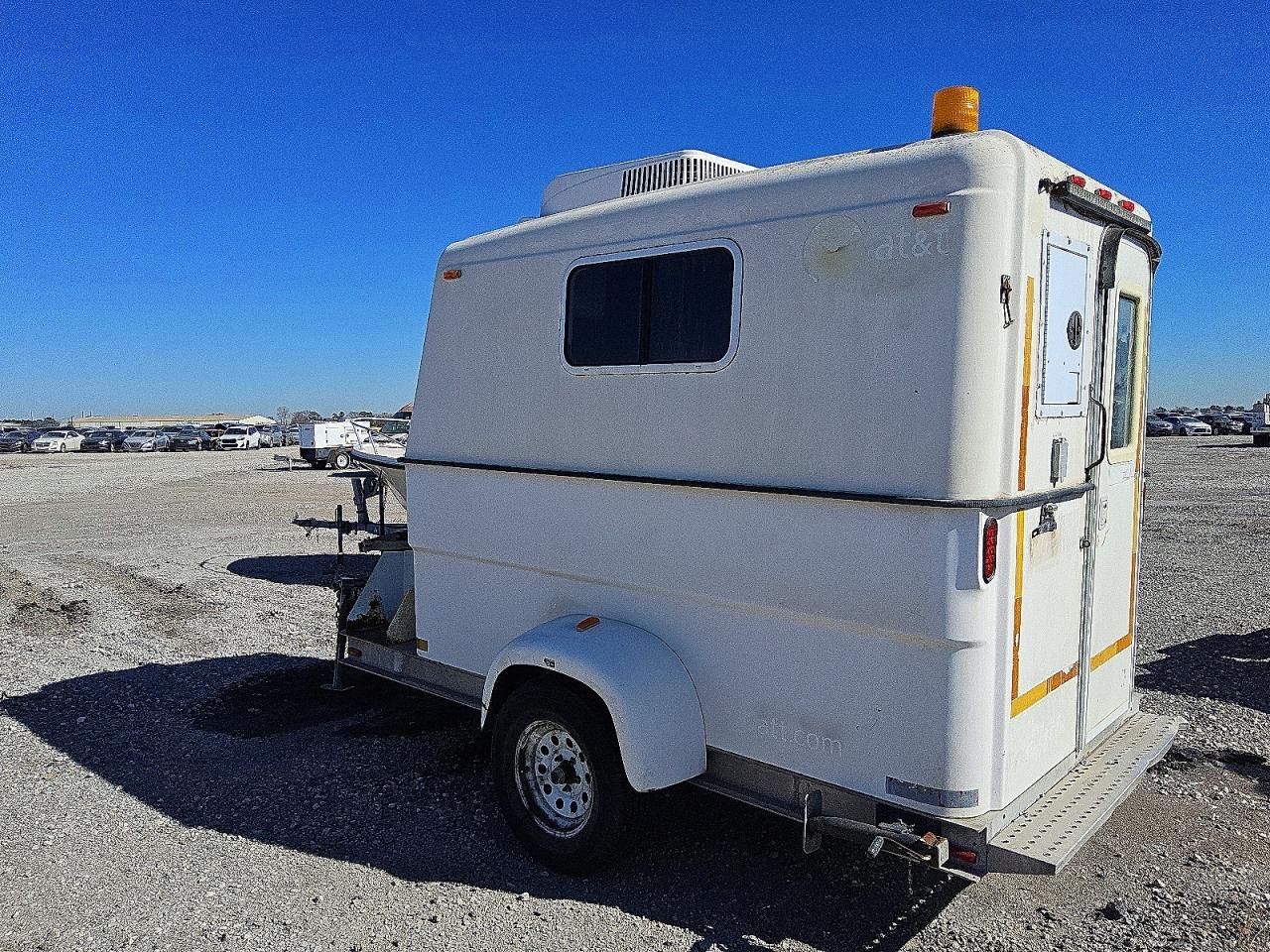 2006 Pelsue Fiber Optic Splicing Trailer