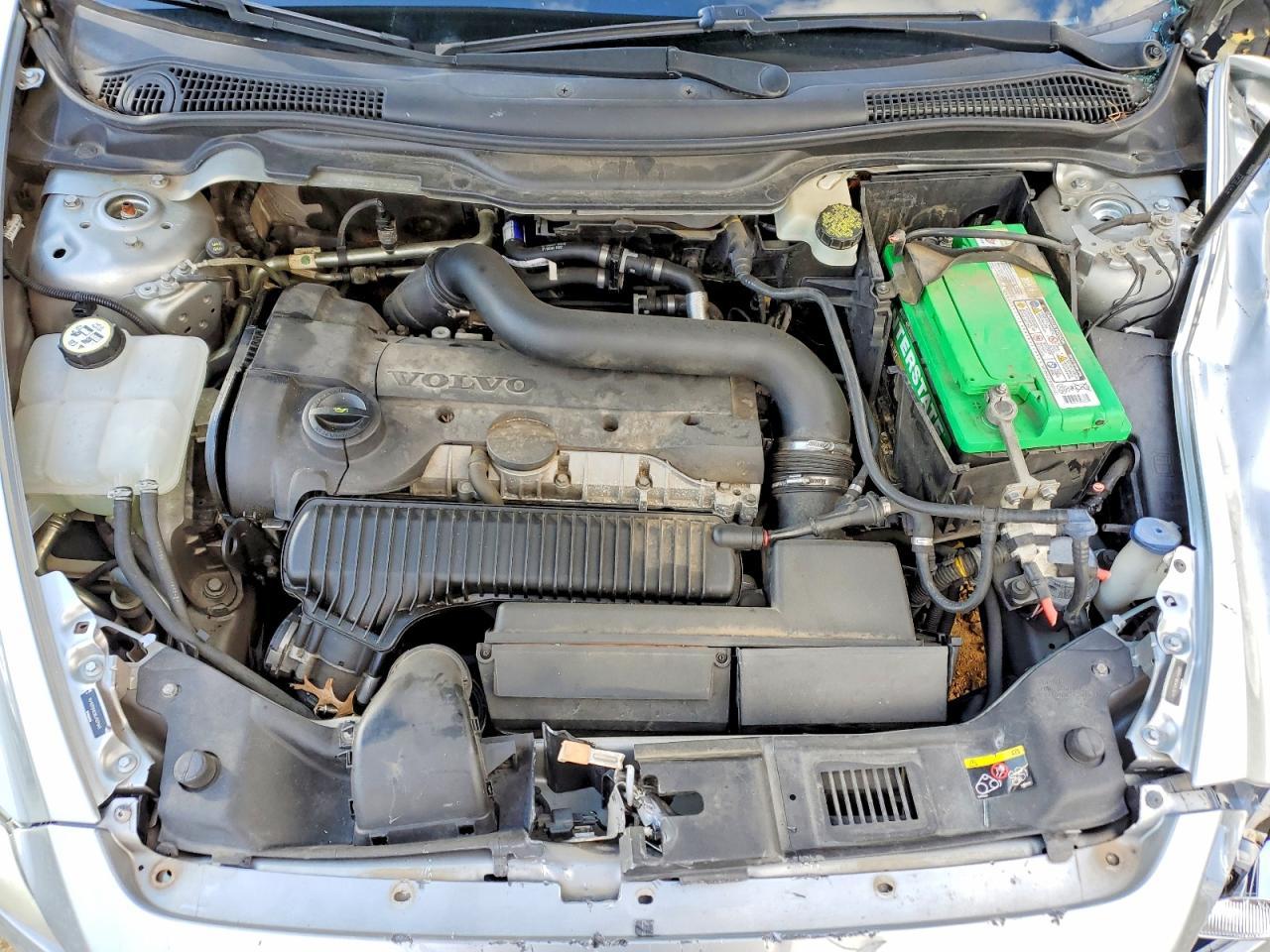 2011 Volvo C70 T5