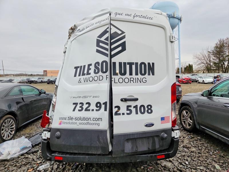 2024 Ford Transit T-250