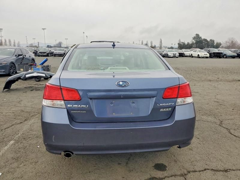 2013 Subaru Legacy 2.5i Limited
