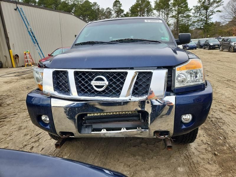 2010 Nissan Titan xe