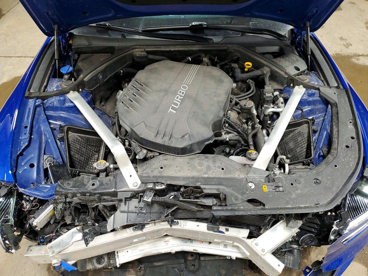 2023 Genesis G70 Base