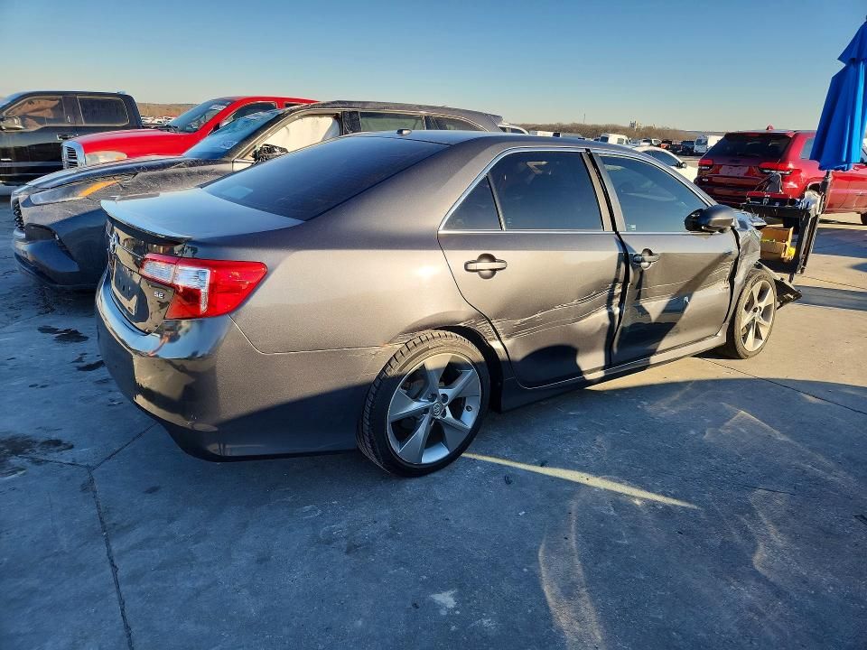 2012 Toyota Camry se