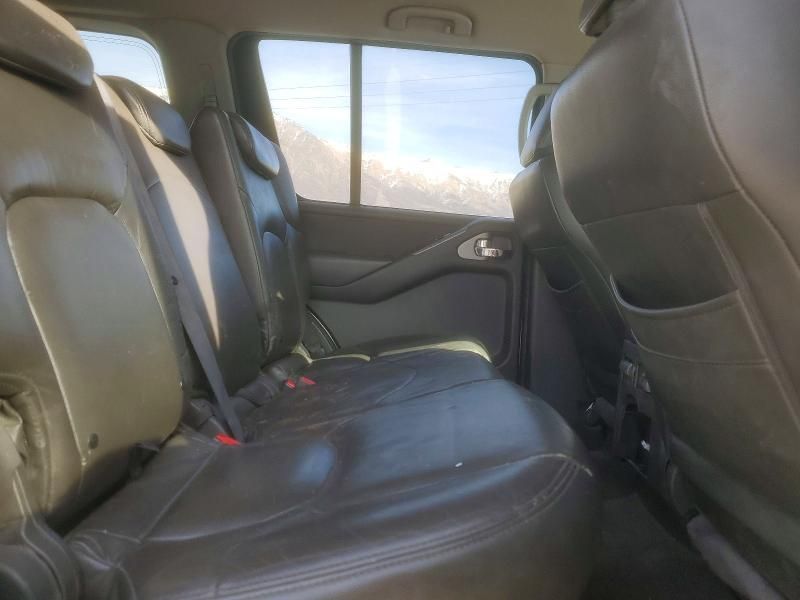 2011 Nissan Pathfinder s
