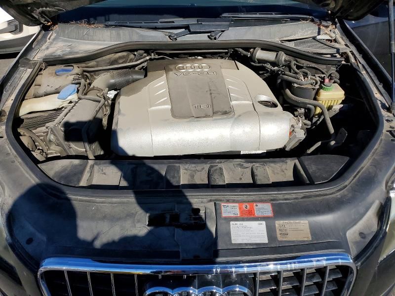 2010 Audi Q7 Premium Plus