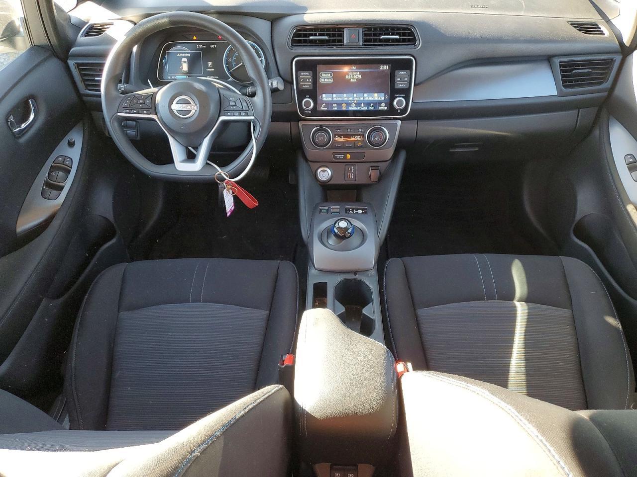2024 Nissan Leaf s
