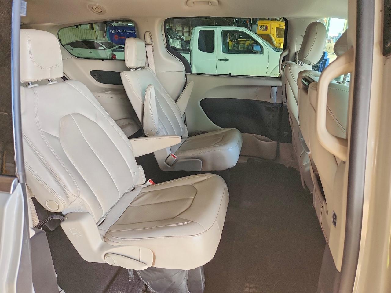 2017 Chrysler Pacifica Touring l Plus