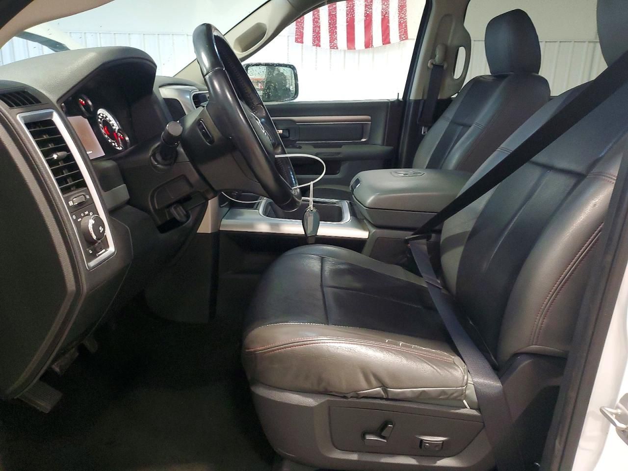 2016 Dodge Ram 1500 slt