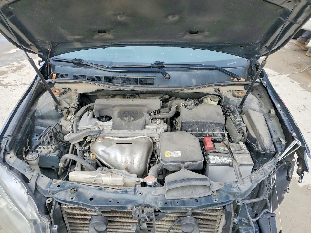 2016 Toyota Camry le