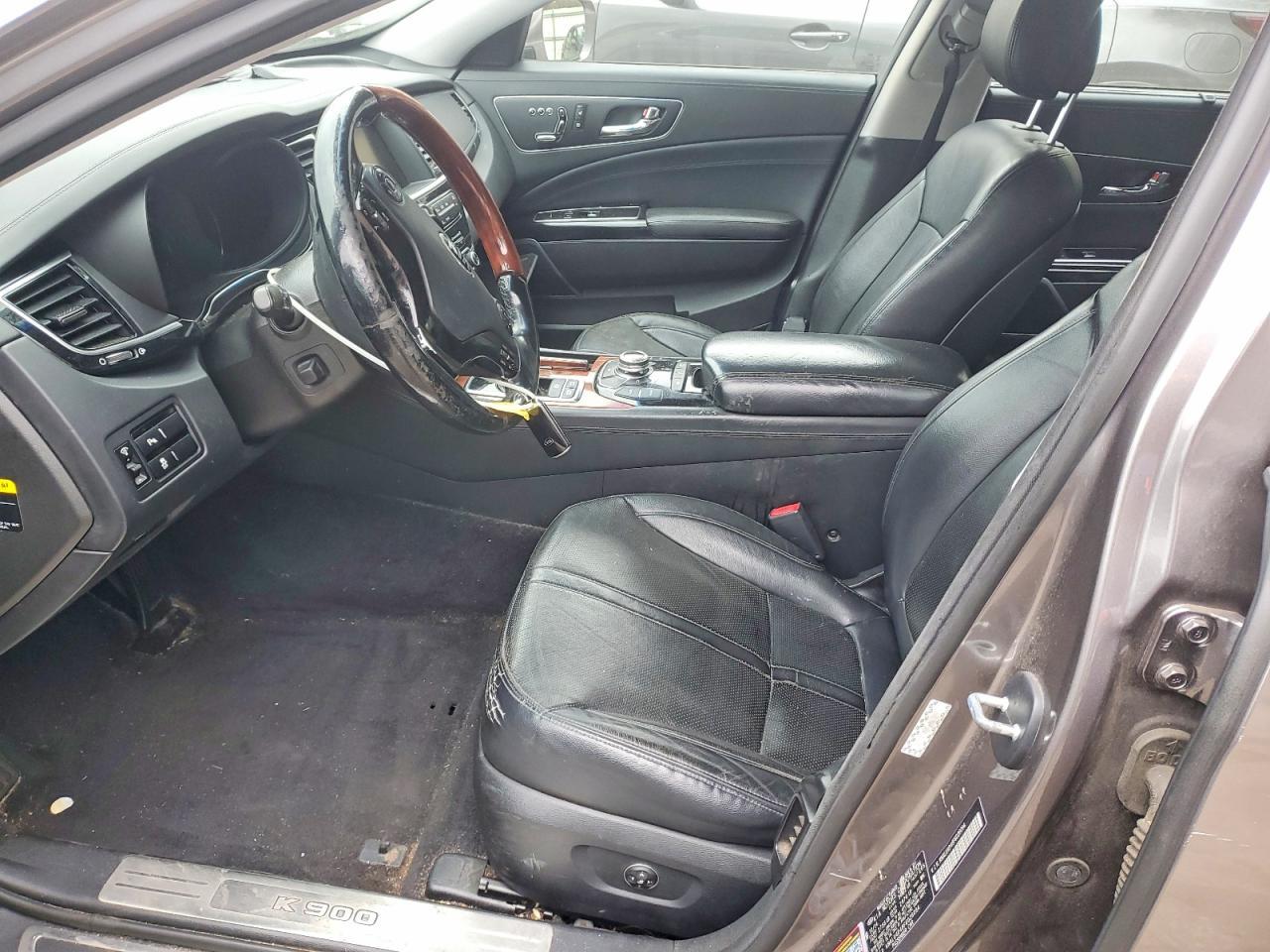2015 KIA K900