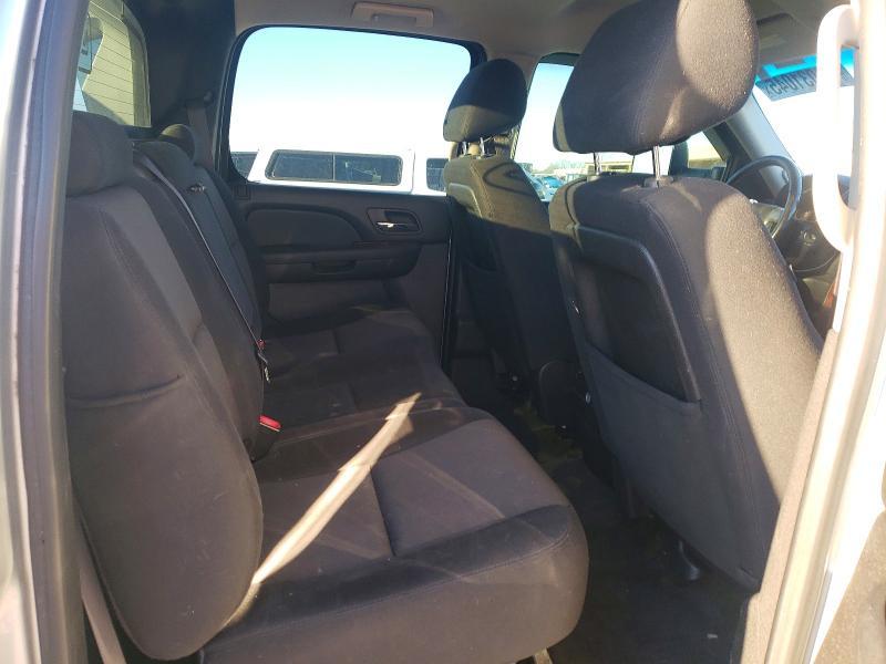 2013 Chevrolet Avalanche ls