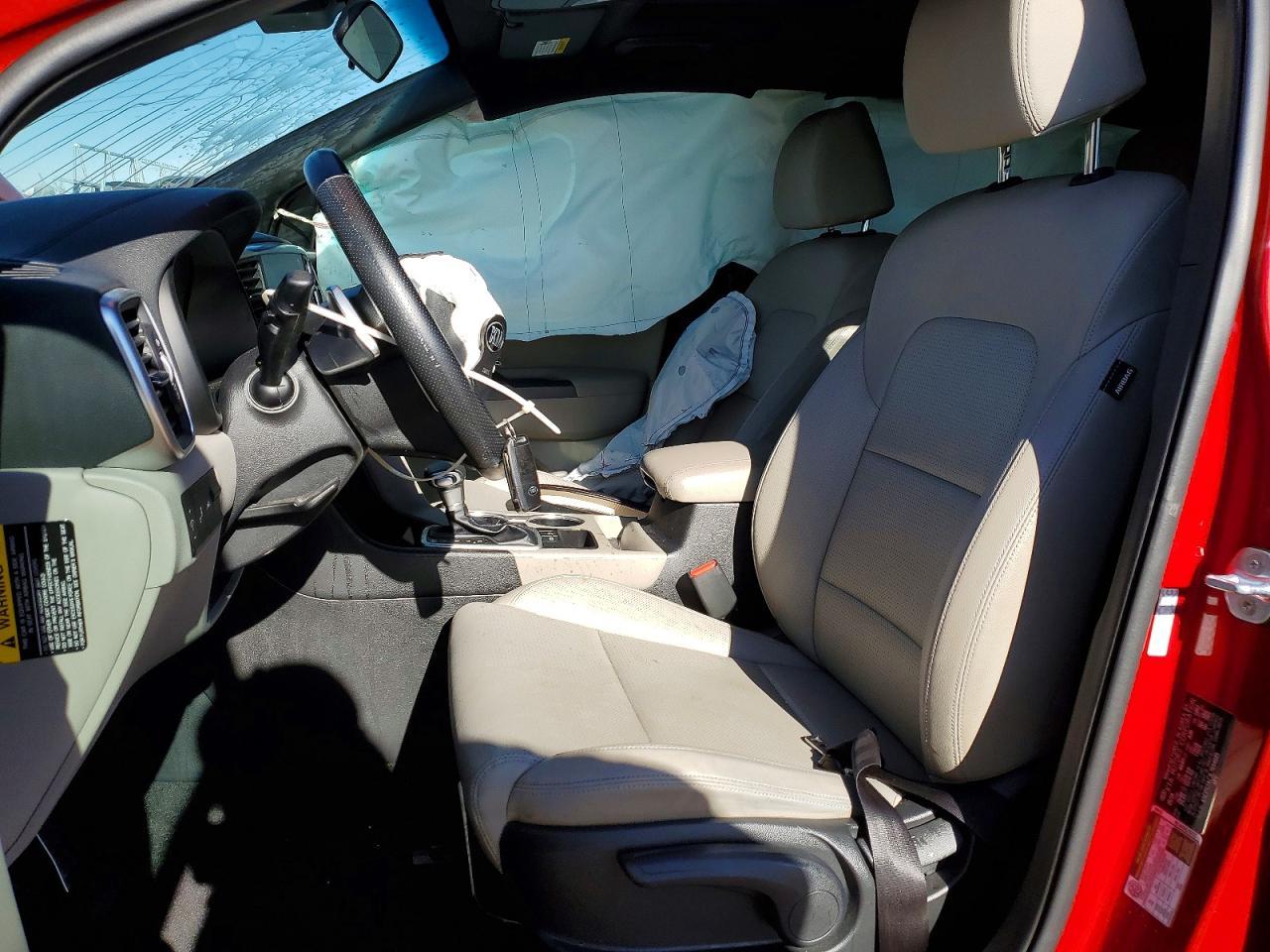 2020 KIA Sportage s