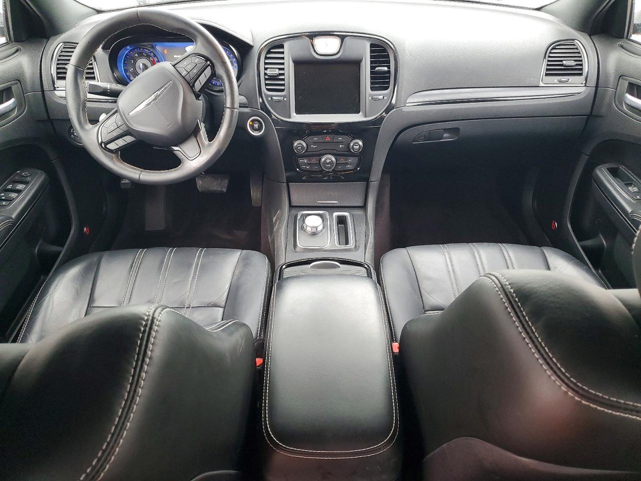 2016 Chrysler 300 s