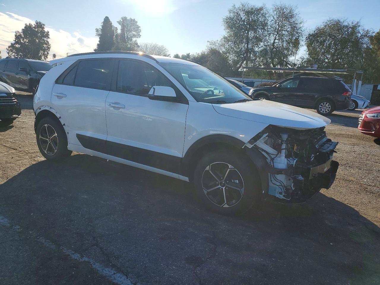 2025 KIA Niro ex