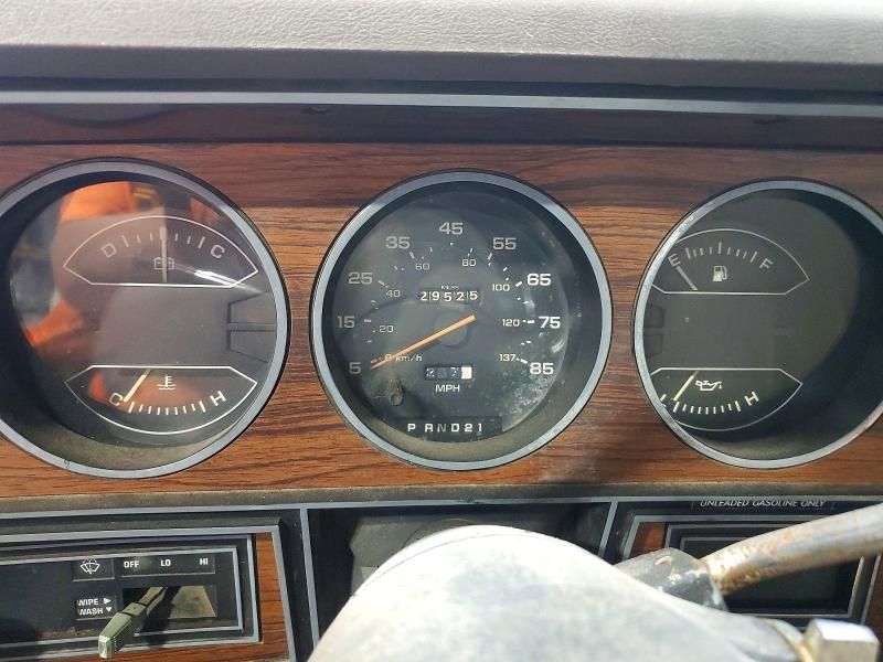 1984 Dodge D-series D150