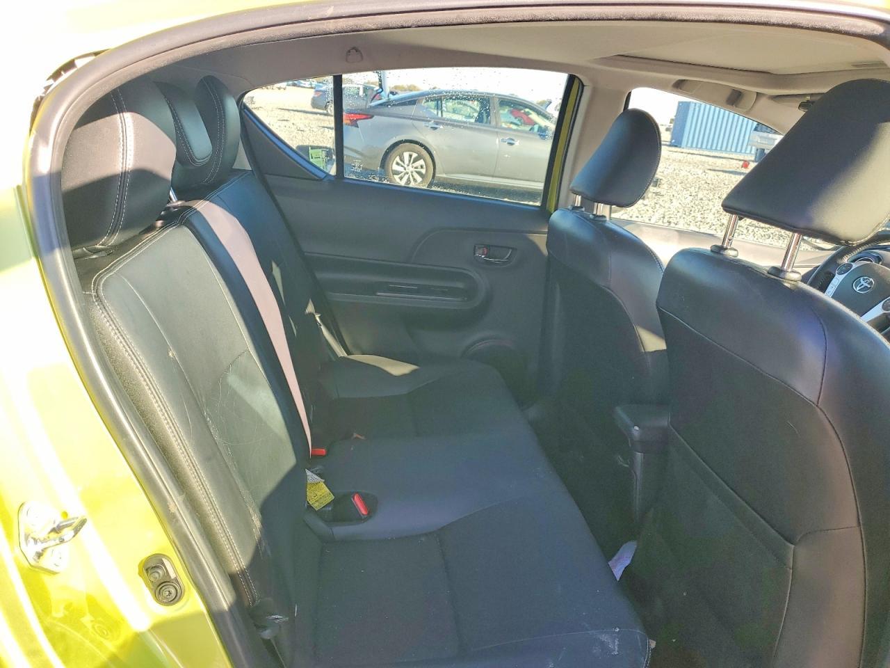 2015 Toyota Prius c