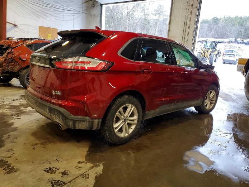 2019 Ford Edge sel