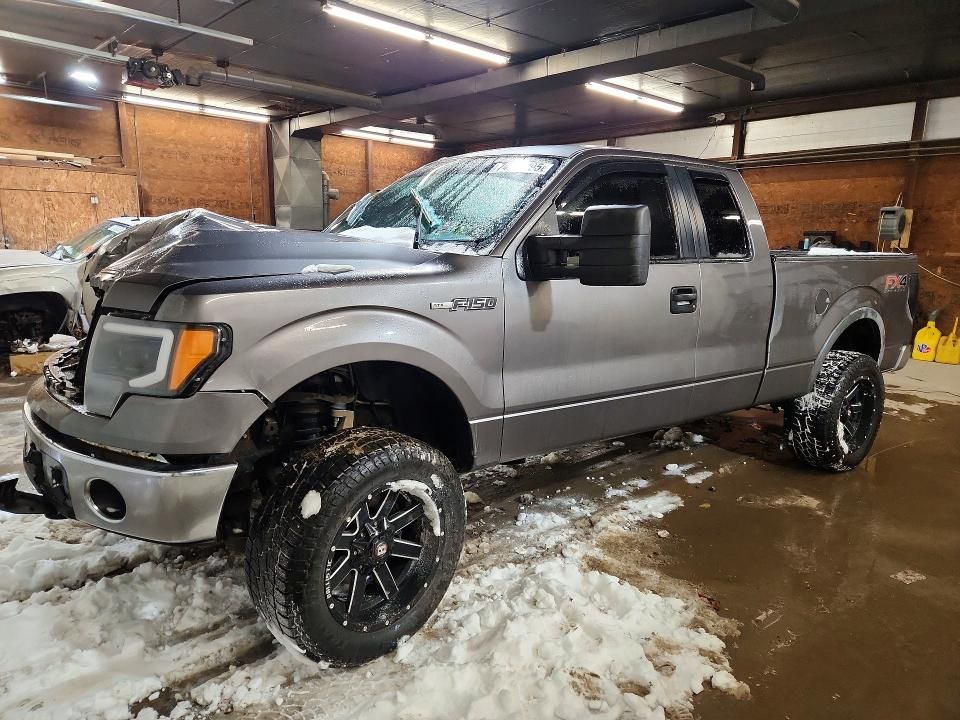 2013 Ford F150 Super cab