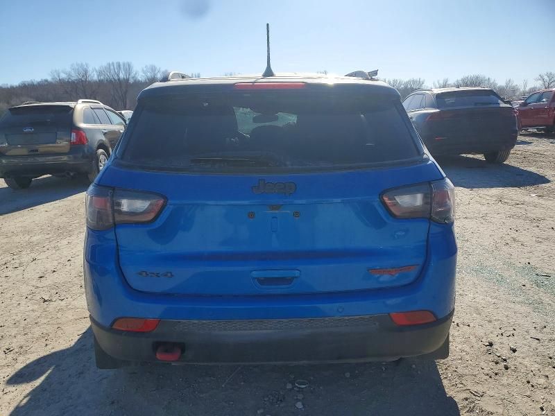 2023 Jeep Compass Trailhawk