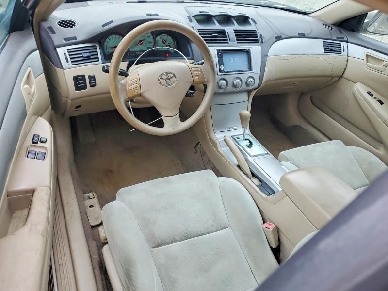 2004 Toyota Camry Solara se