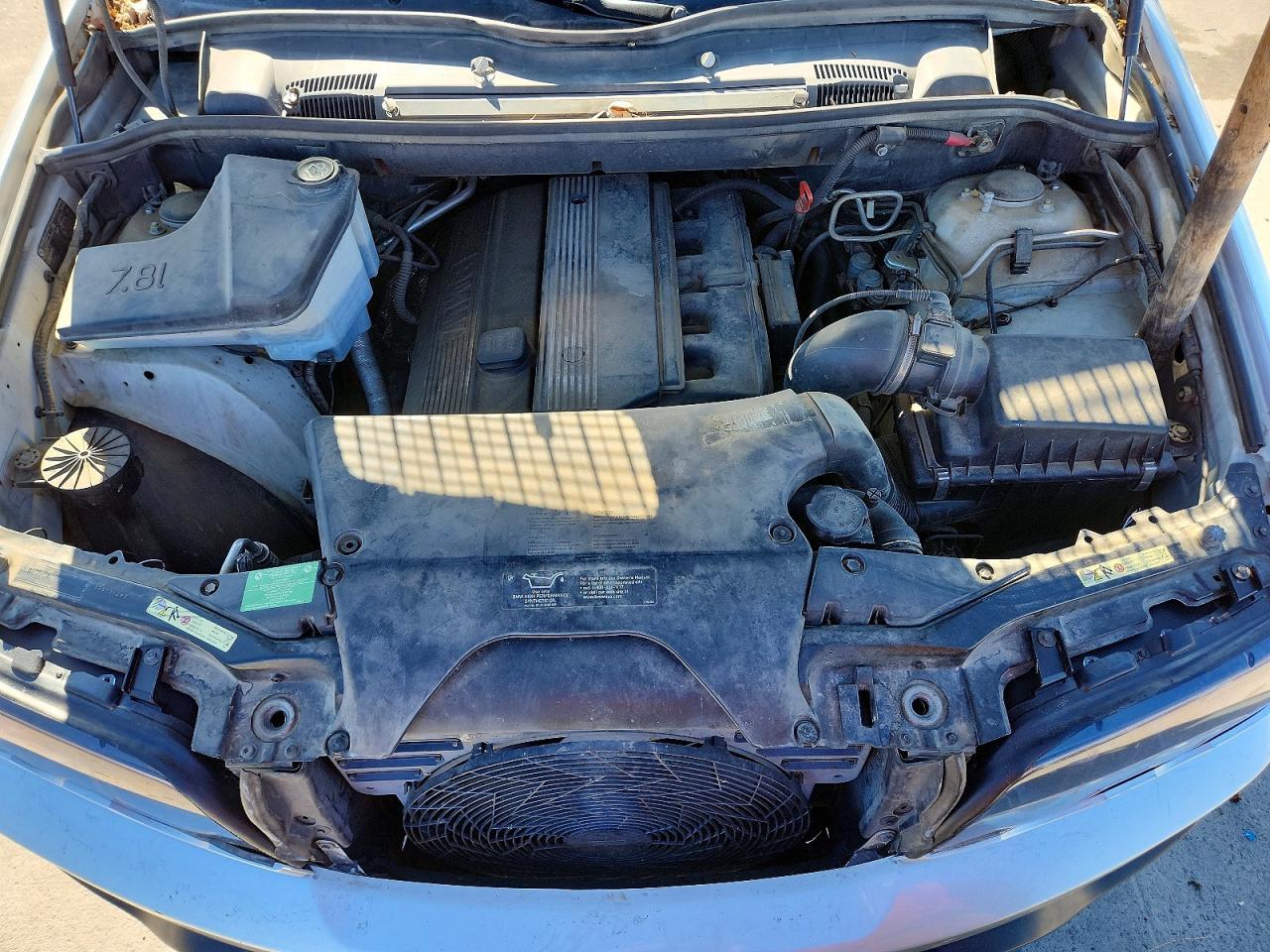 2003 BMW X5 3.0i