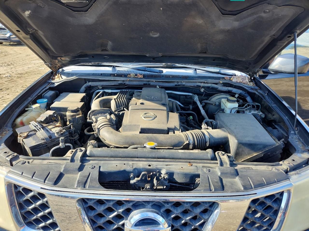 2008 Nissan Frontier Crew cab le