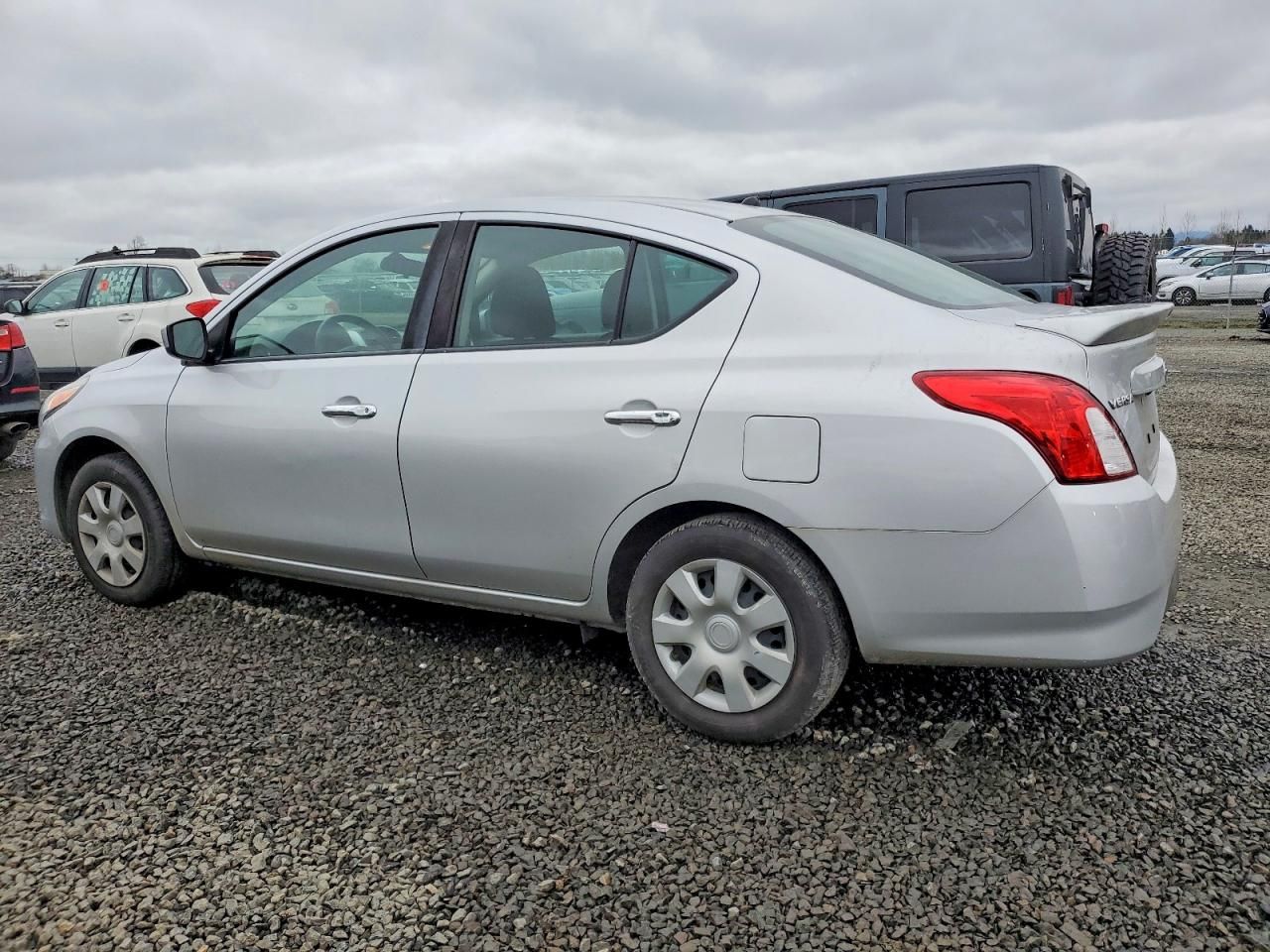 2019 Nissan Versa s