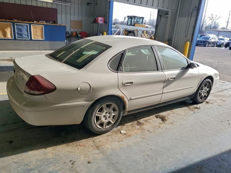 2007 Ford Taurus se