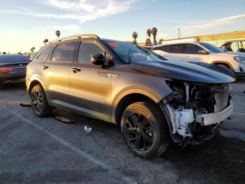 2023 KIA Sorento s