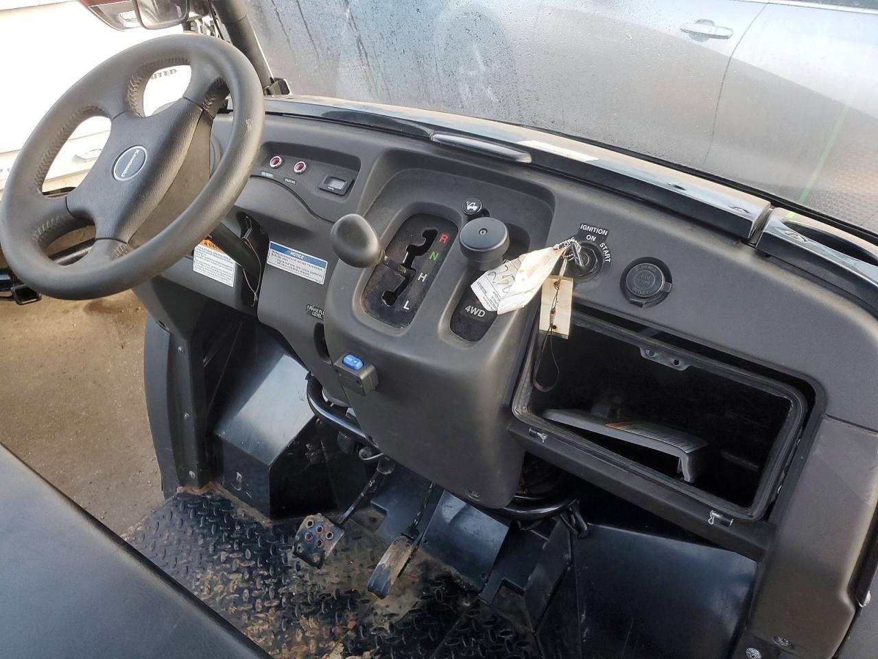 2016 Kawasaki Mule 610 Utility Vehicle