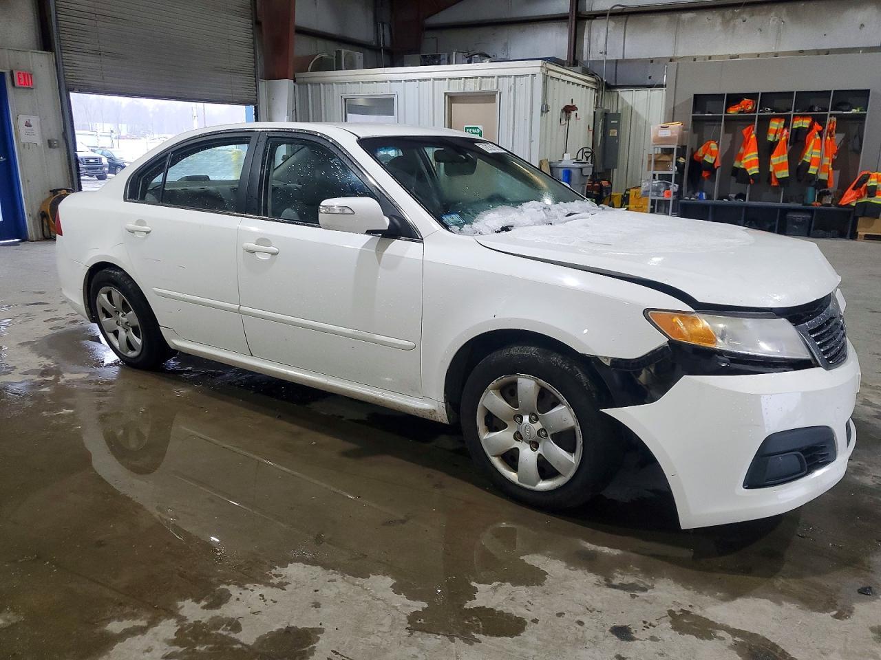 2009 KIA Optima lx