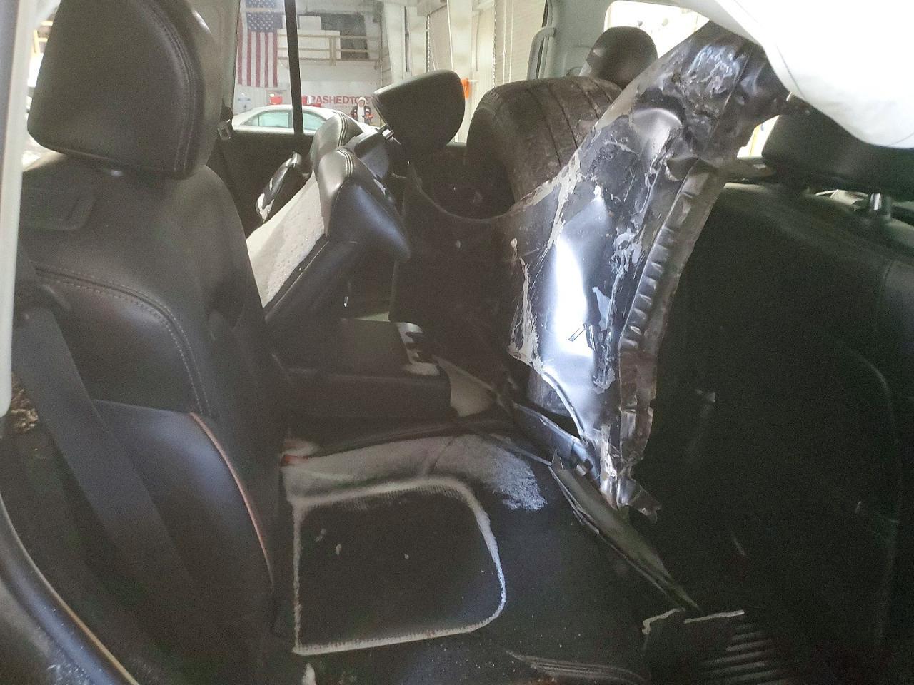 2017 Nissan Armada sl