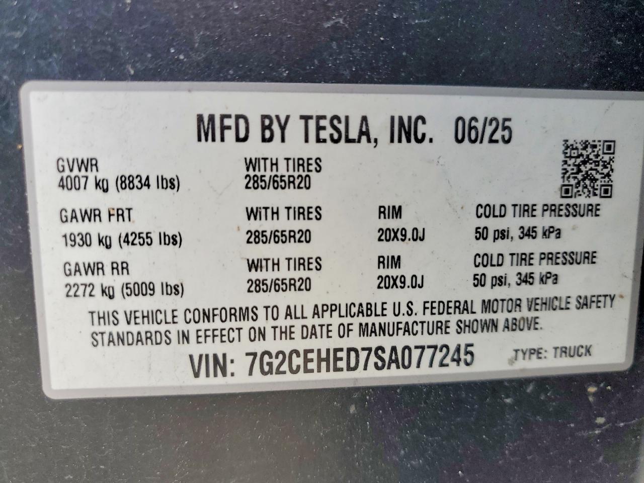 2025 Tesla Cybertruck