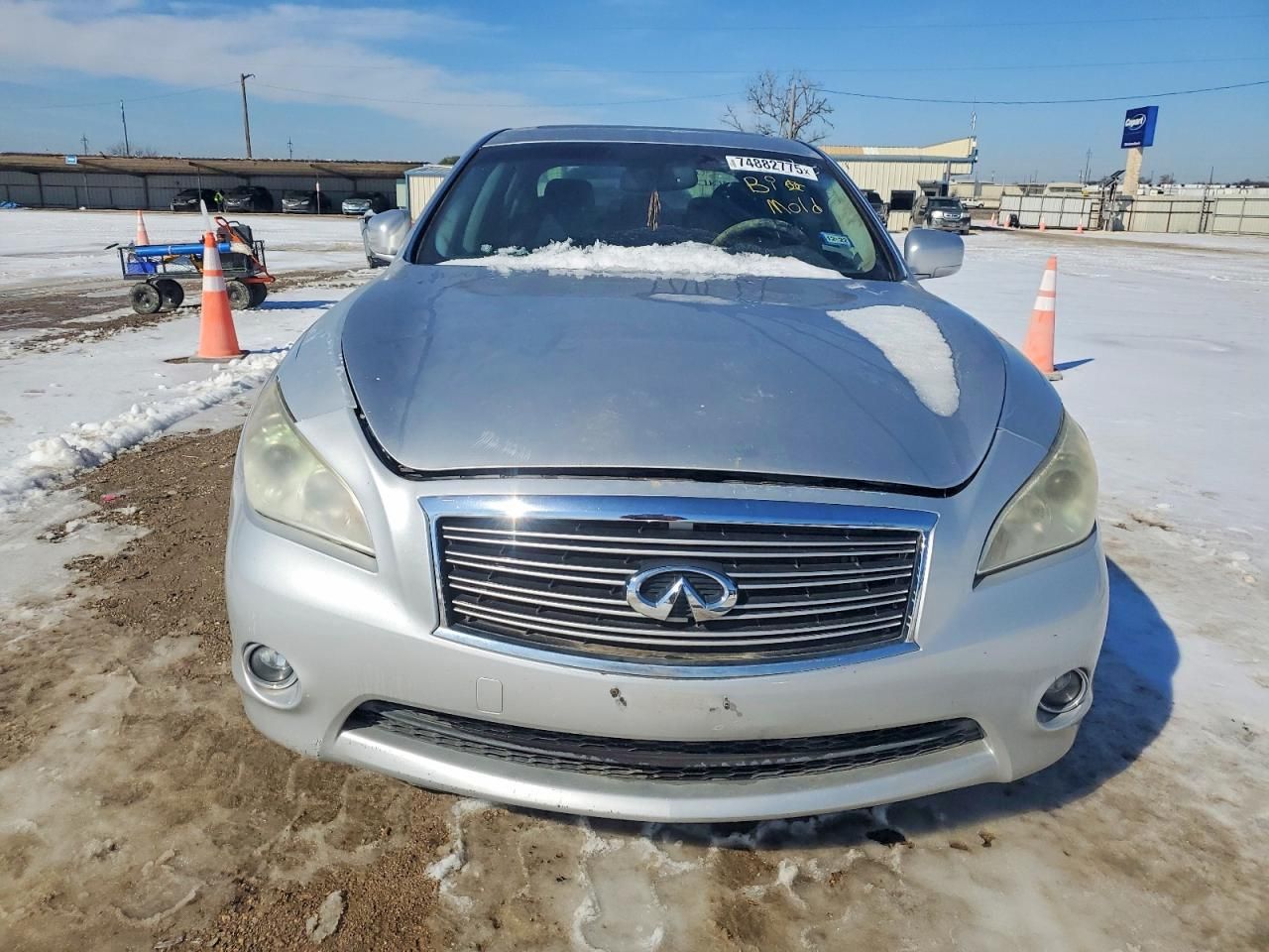 2011 Infiniti M37