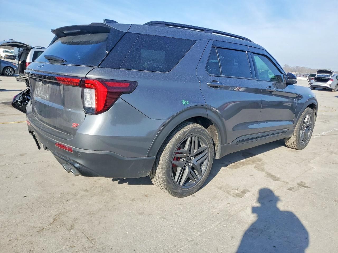 2025 Ford Explorer st